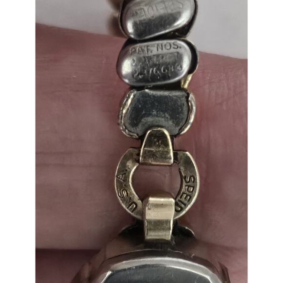 Vintage RareLadies Waltham 21 Jewel Mechanical Wind Watch 675 Caliber Runs Great - Picture 4 of 9